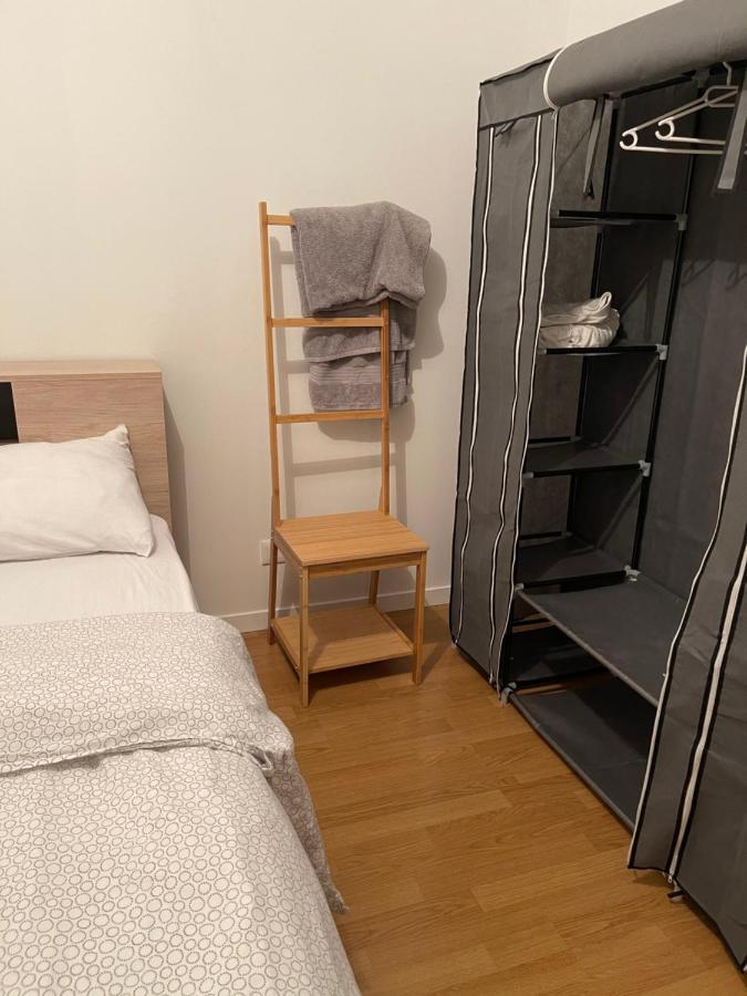 Lovely Bedroom Loft With Free Parking On Premise ボアシー・サン・レジェ エクステリア 写真